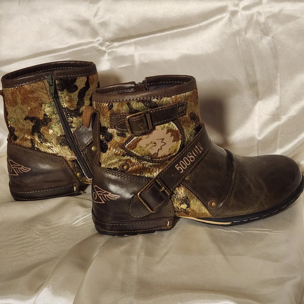 OTTO Brown and Camouflage Leather Boots - Picture 10 of 16
